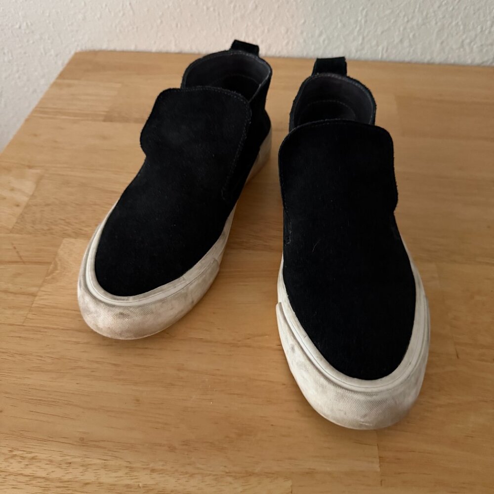 SeaVees Women's Suede Huntington Middie Sneaker Size 9